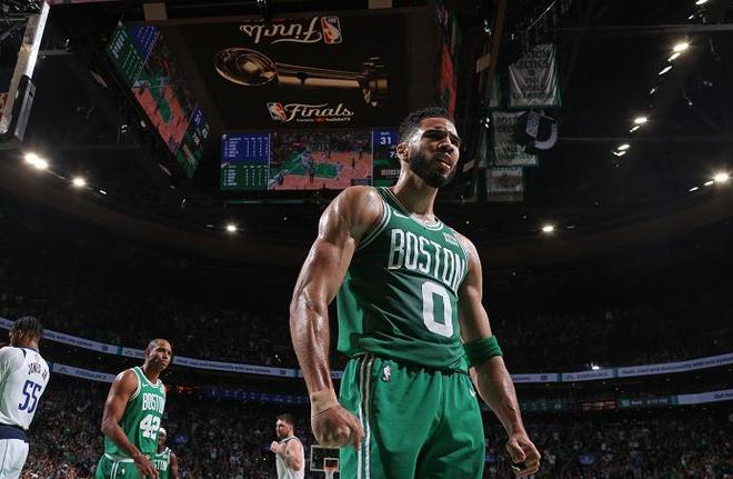 上处于领先 上处于领先