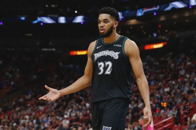 再次赢得球 再次赢得球